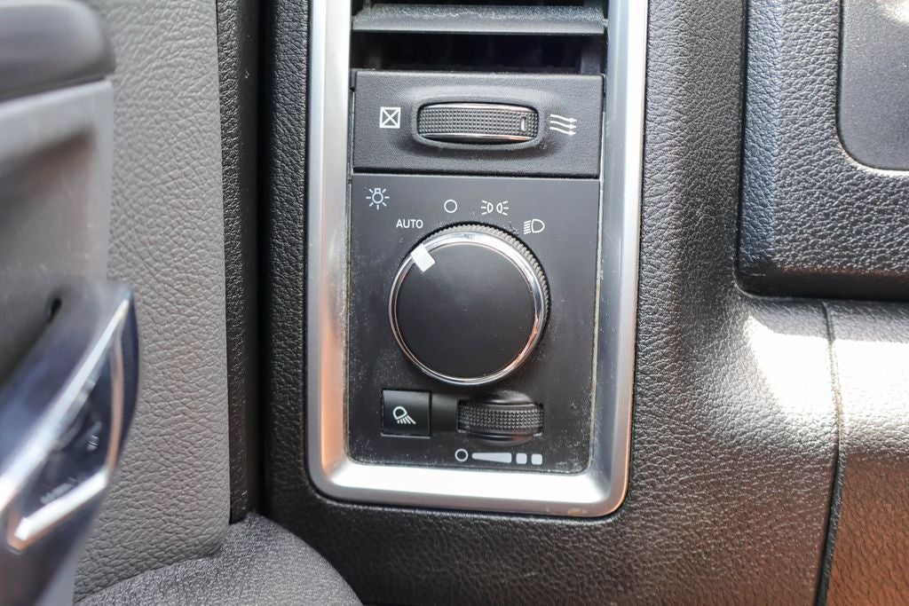 2021 RAM 1500 Classic SLT