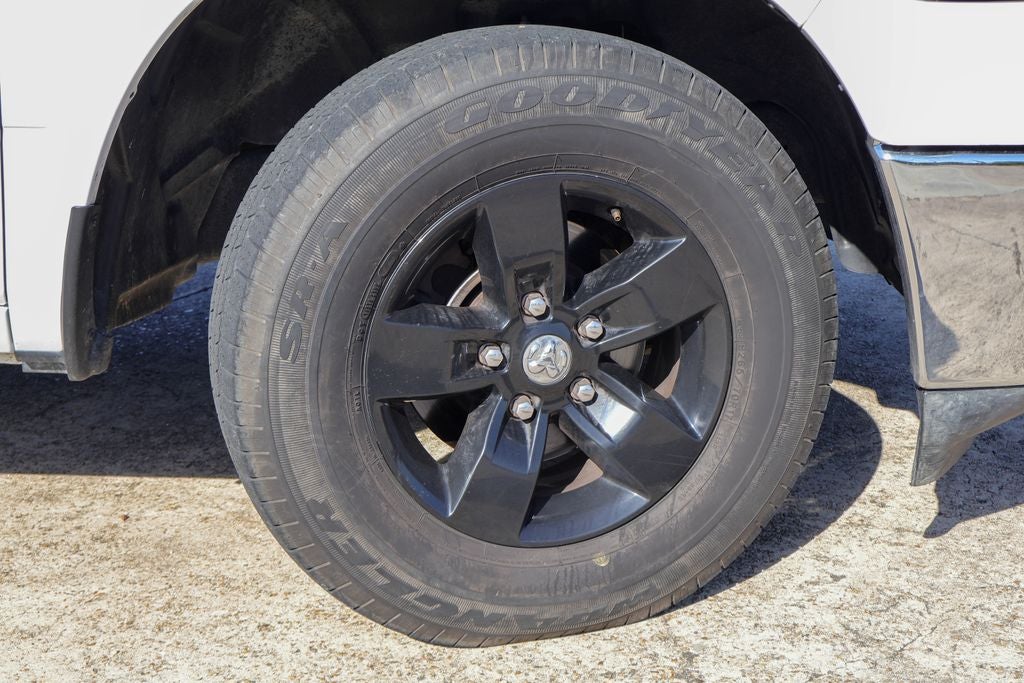 2024 RAM 1500 Classic SLT