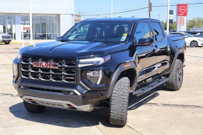 2024 GMC Canyon AT4
