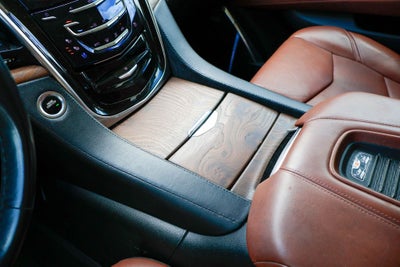 2018 Cadillac Escalade ESV Luxury