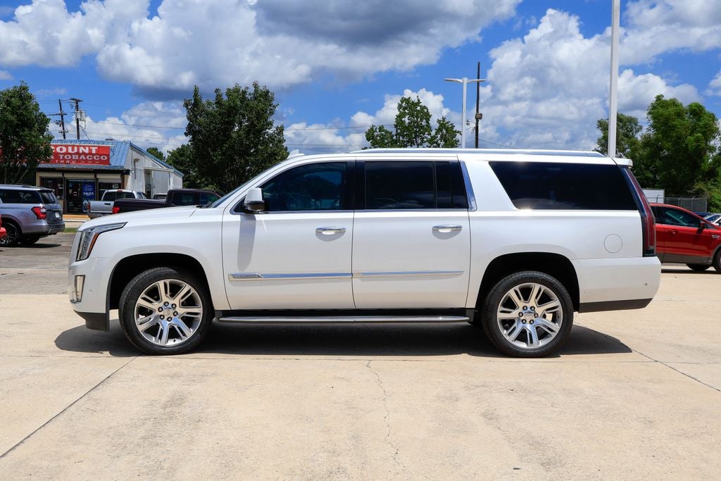 2018 Cadillac Escalade ESV Luxury