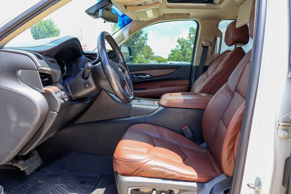 2018 Cadillac Escalade ESV Luxury