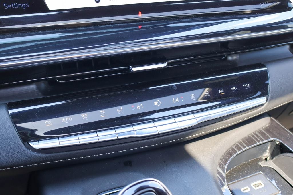 2023 Cadillac Escalade Sport