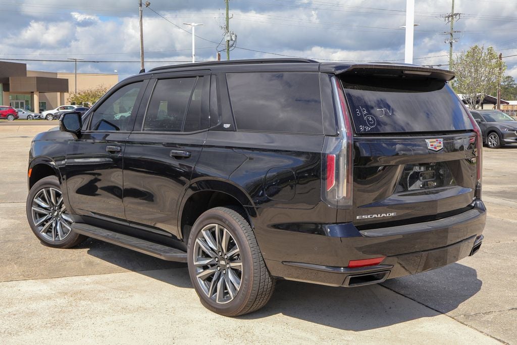 2023 Cadillac Escalade Sport