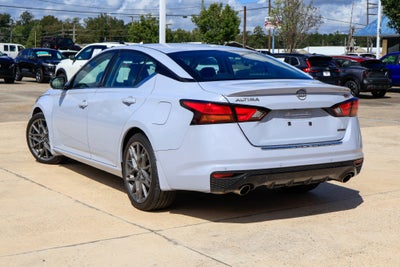 2023 Nissan Altima 2.0 SR