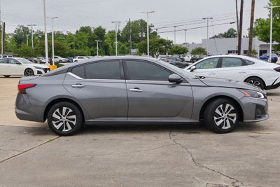 2023 Nissan Altima 2.5 S