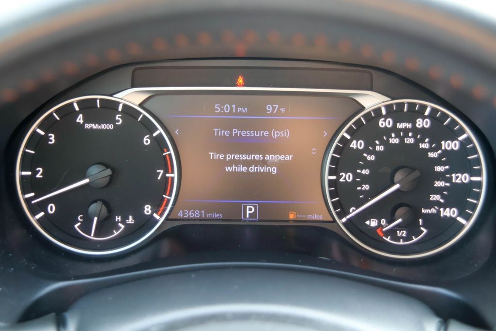 2023 Nissan Altima 2.5 SR