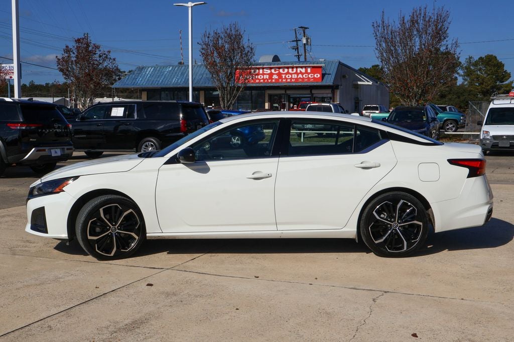 2025 Nissan Altima 2.5 SR