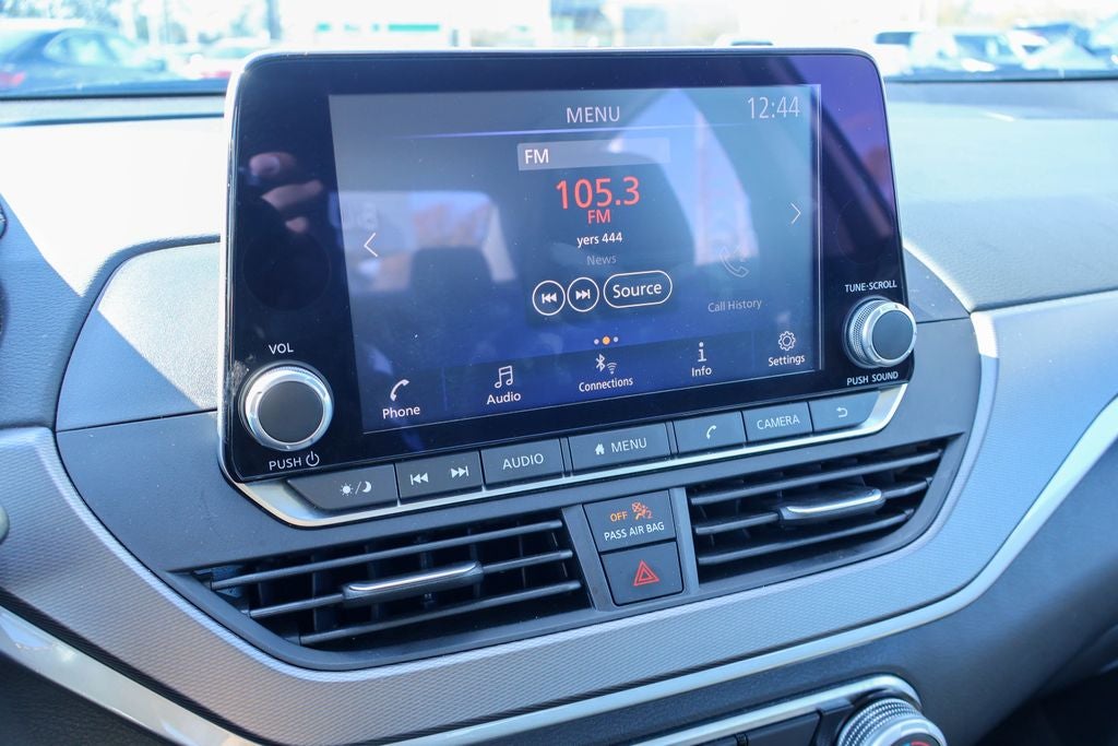 2025 Nissan Altima 2.5 SR