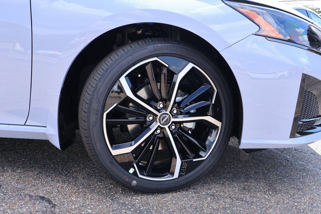 2025 Nissan Altima 2.5 SR