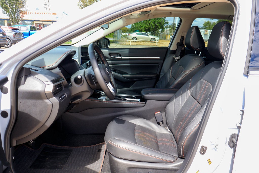 2025 Nissan Altima 2.5 SR