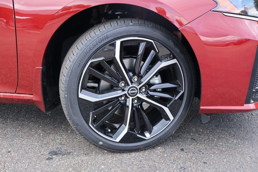 2025 Nissan Altima 2.5 SR