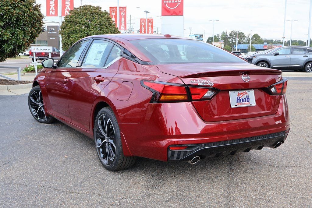 2025 Nissan Altima 2.5 SR