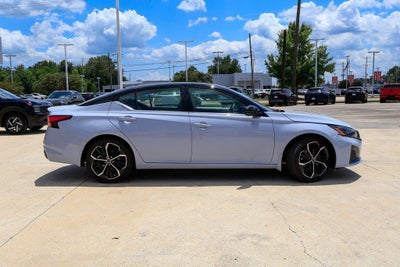 2026 Nissan Altima 2.5 SR