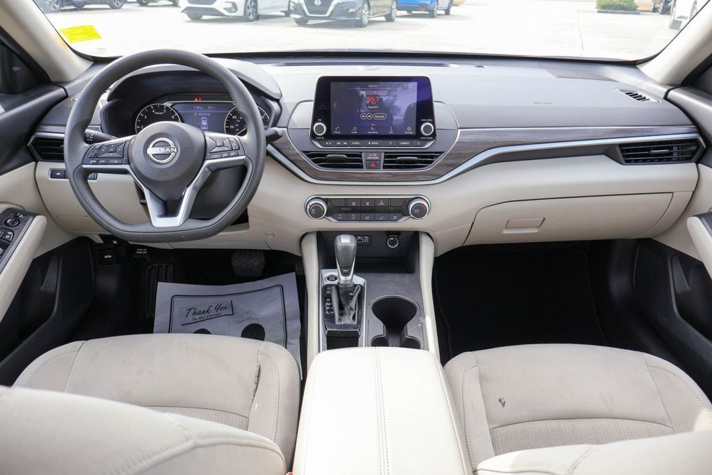 2025 Nissan Altima 2.5 SV