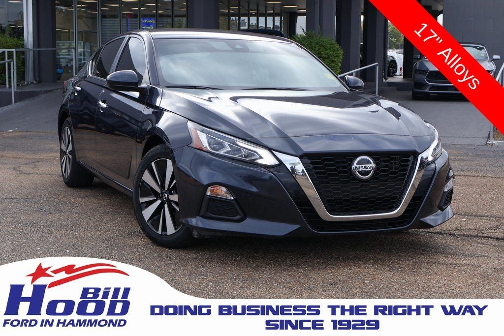 2022 Nissan Altima 2.5 SV