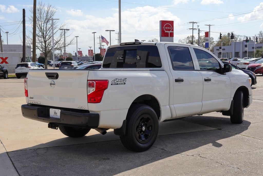 2022 Nissan Titan S