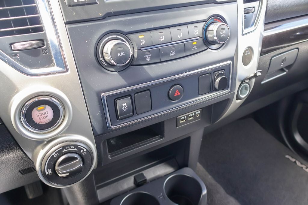 2019 Nissan Titan SV