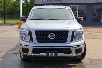 2019 Nissan Titan SV