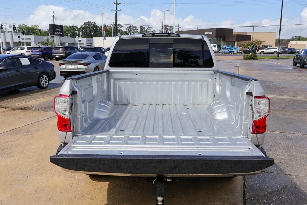 2019 Nissan Titan SV