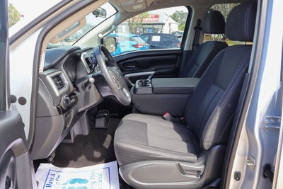 2019 Nissan Titan SV