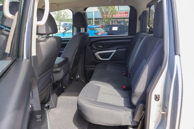 2019 Nissan Titan SV