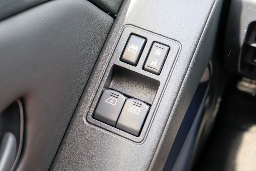 2027 Nissan Frontier S