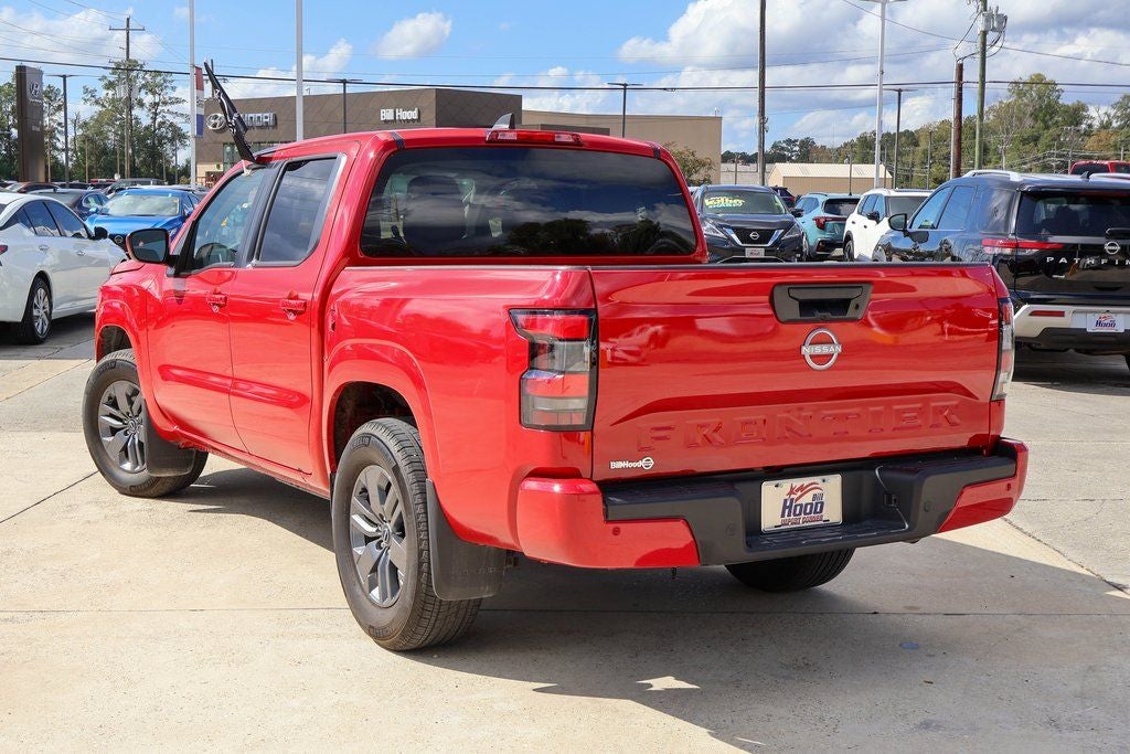 2025 Nissan Frontier SV