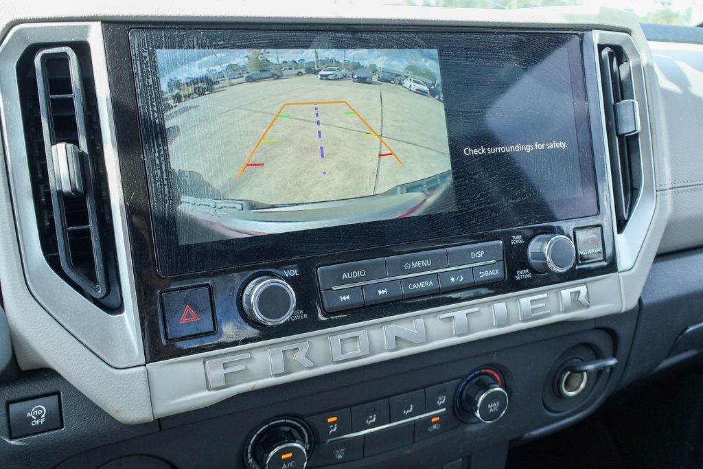 2025 Nissan Frontier SV