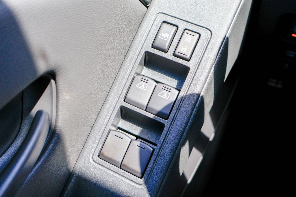 2027 Nissan Frontier S