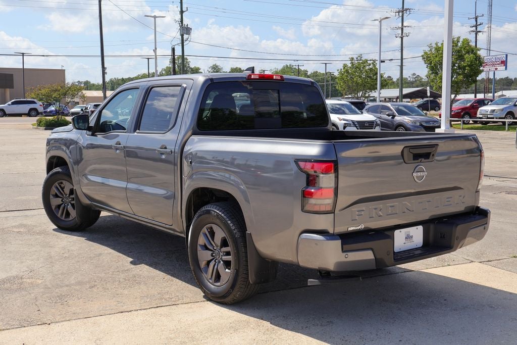2025 Nissan Frontier SV