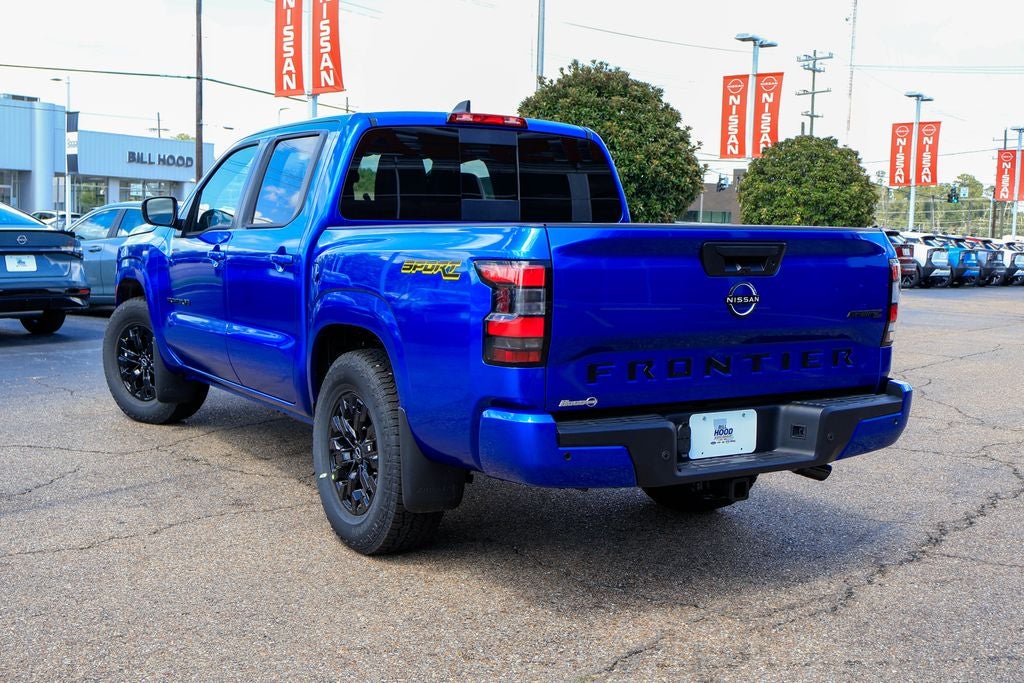 2027 Nissan Frontier SV