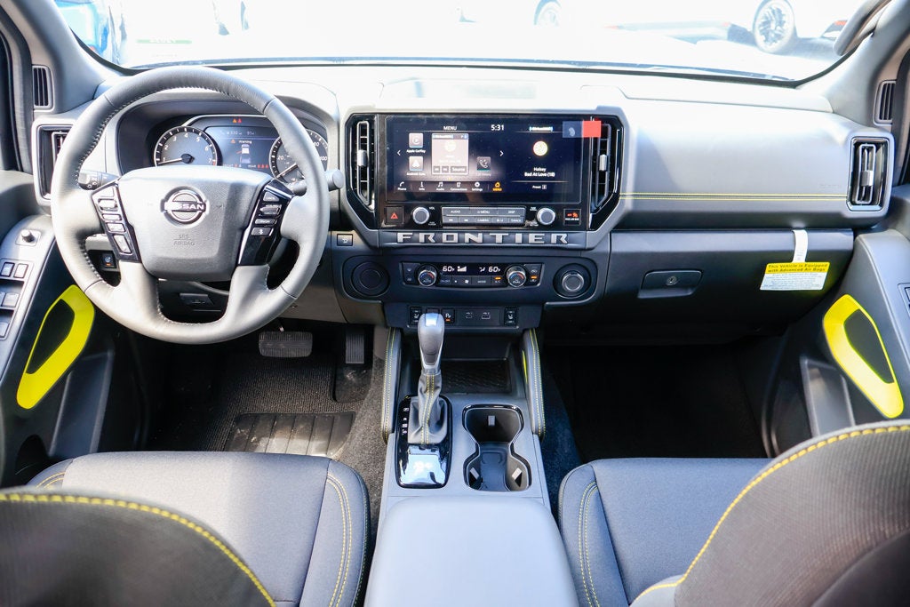 2027 Nissan Frontier SV