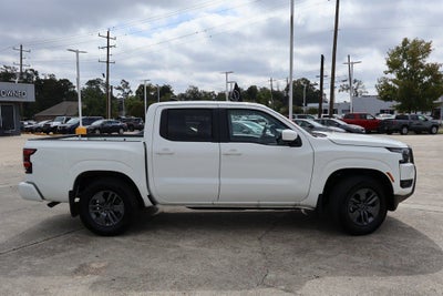 2025 Nissan Frontier SV