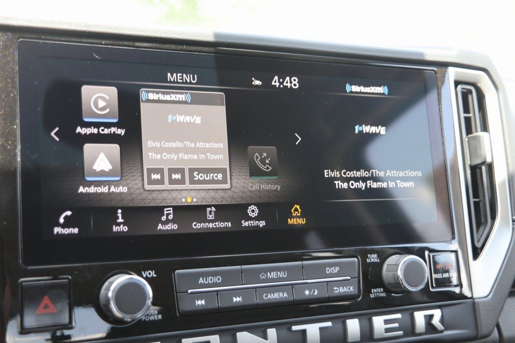 2025 Nissan Frontier SV