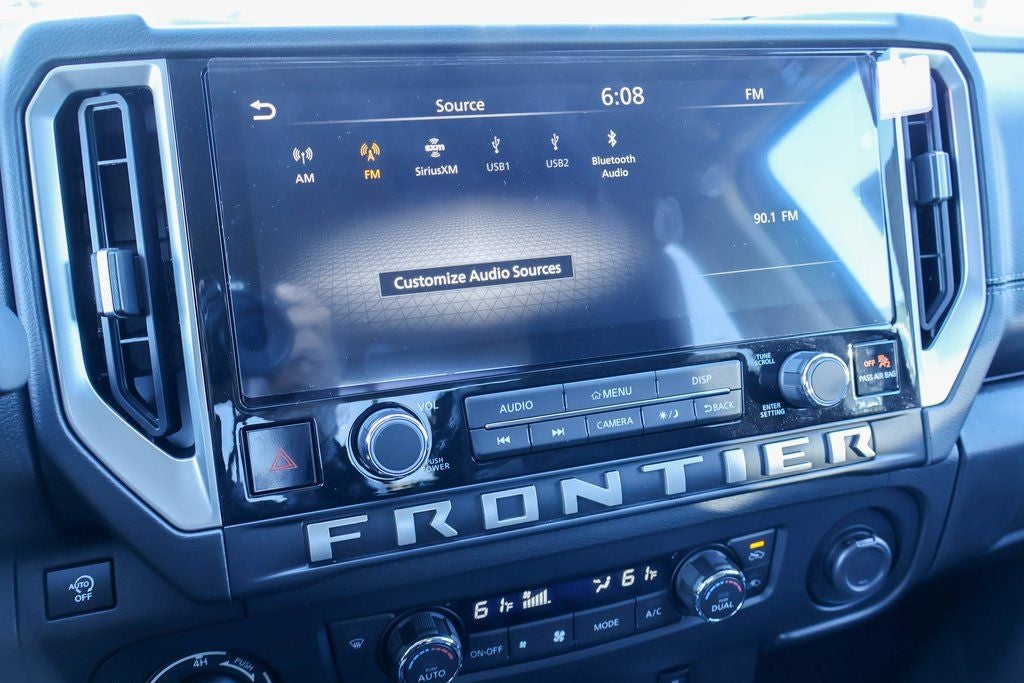 2026 Nissan Frontier SV