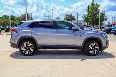 2025 Volkswagen Atlas Cross Sport 2.0T SE w/Technology