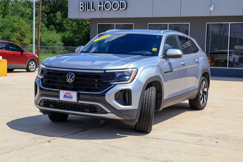 2025 Volkswagen Atlas Cross Sport 2.0T SE w/Technology