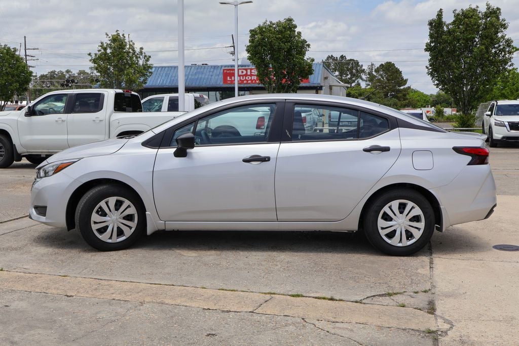 2025 Nissan Versa 1.6 S