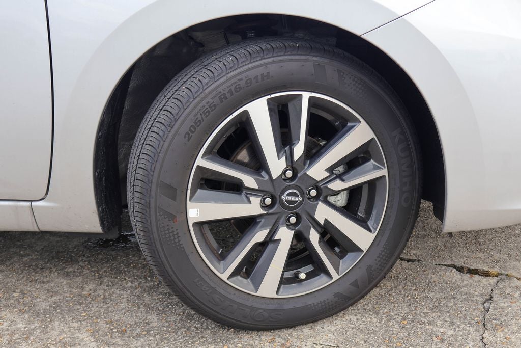2025 Nissan Versa 1.6 SV