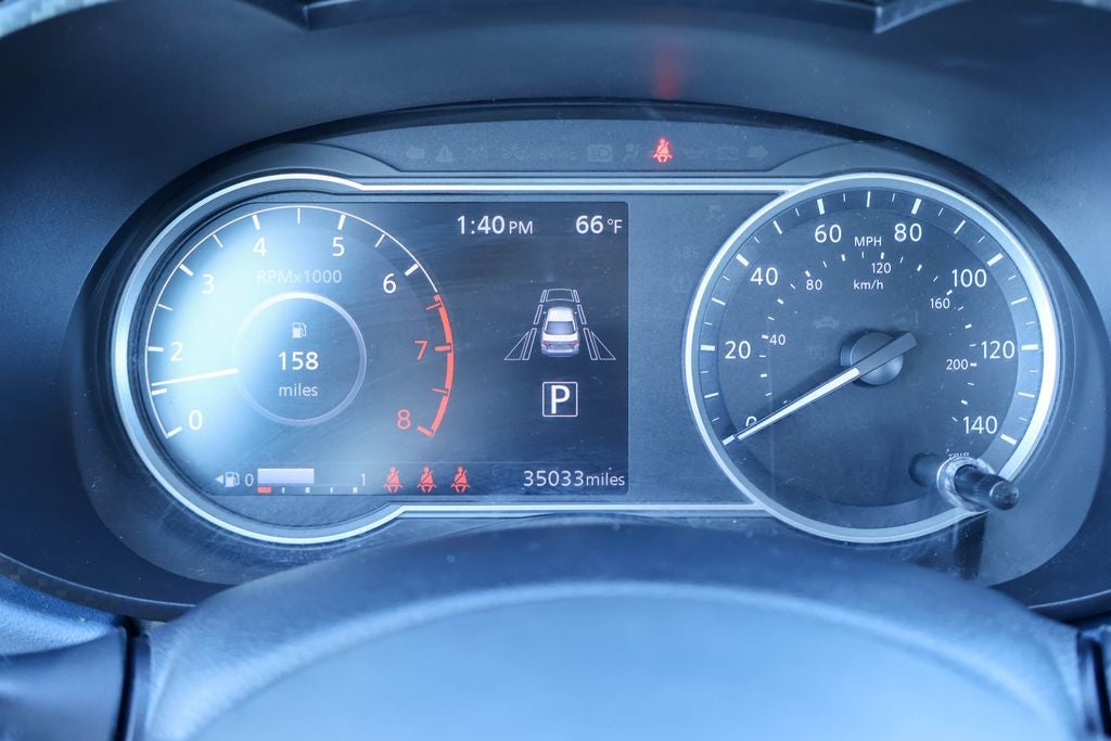 2024 Nissan Versa 1.6 SV