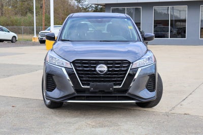 2024 Nissan Kicks S