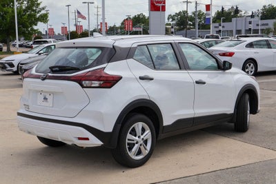 2025 Nissan Kicks Play S