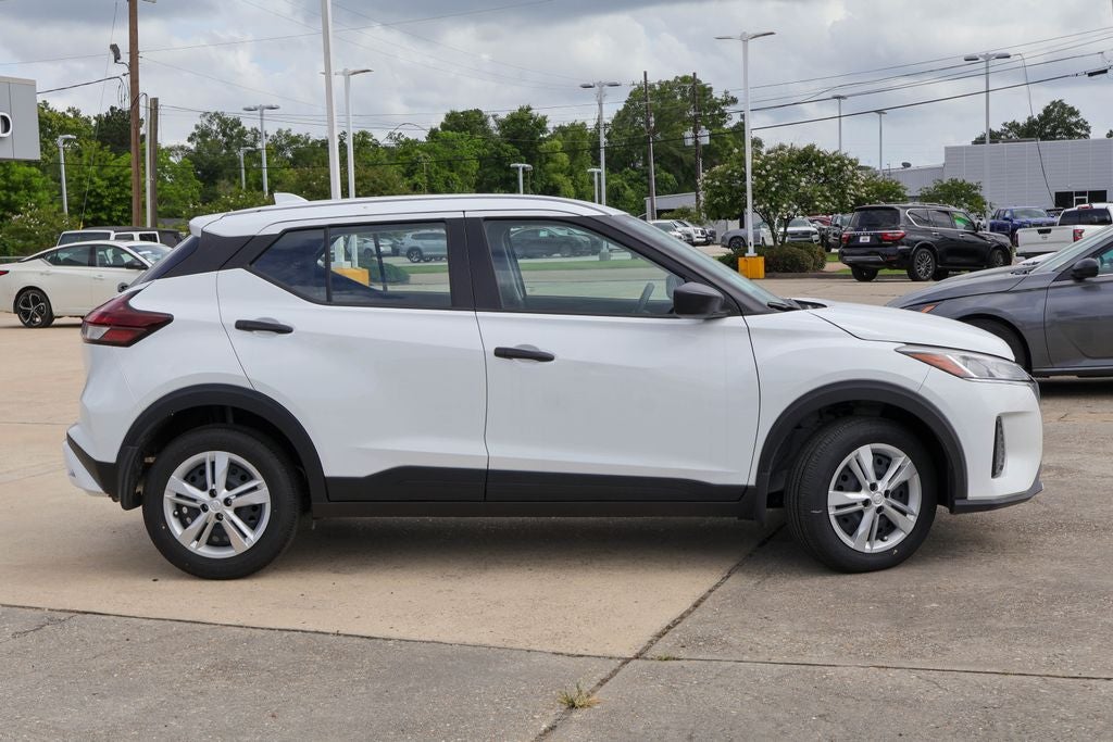 2025 Nissan Kicks Play S
