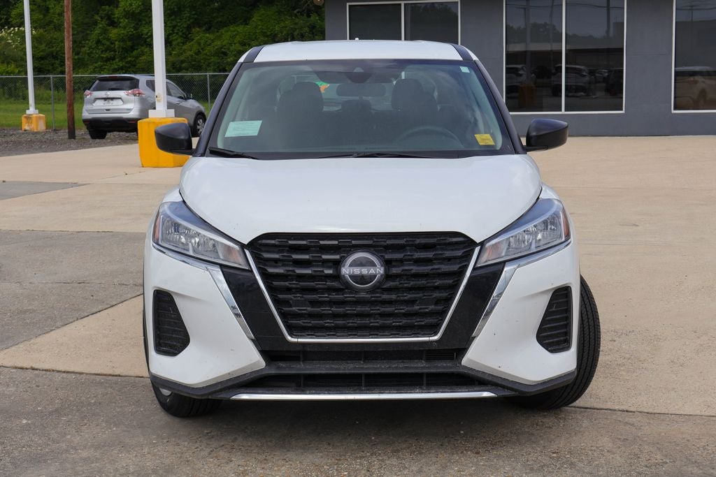 2025 Nissan Kicks Play S