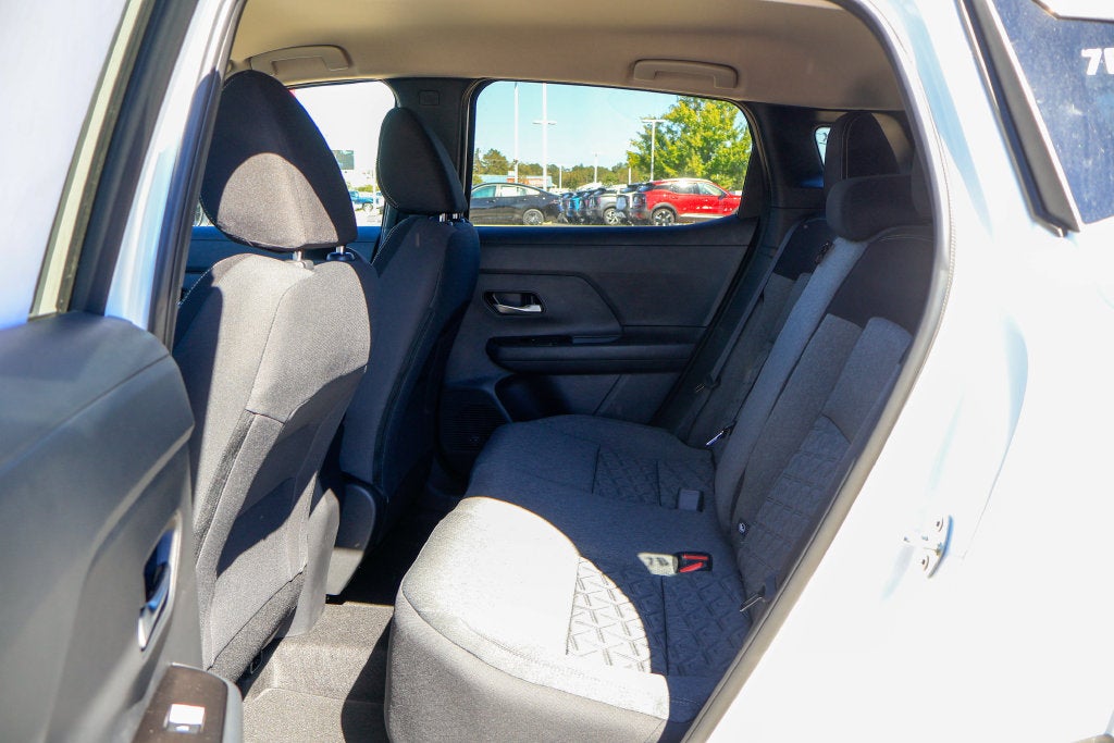 2027 Nissan Kicks SV
