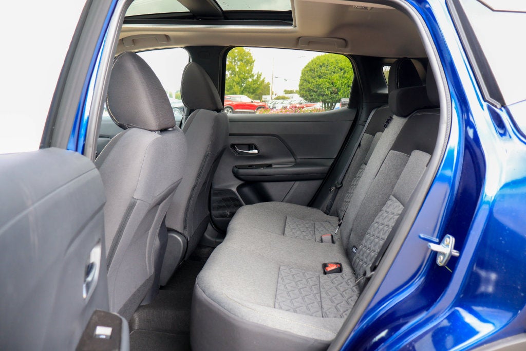 2027 Nissan Kicks SV