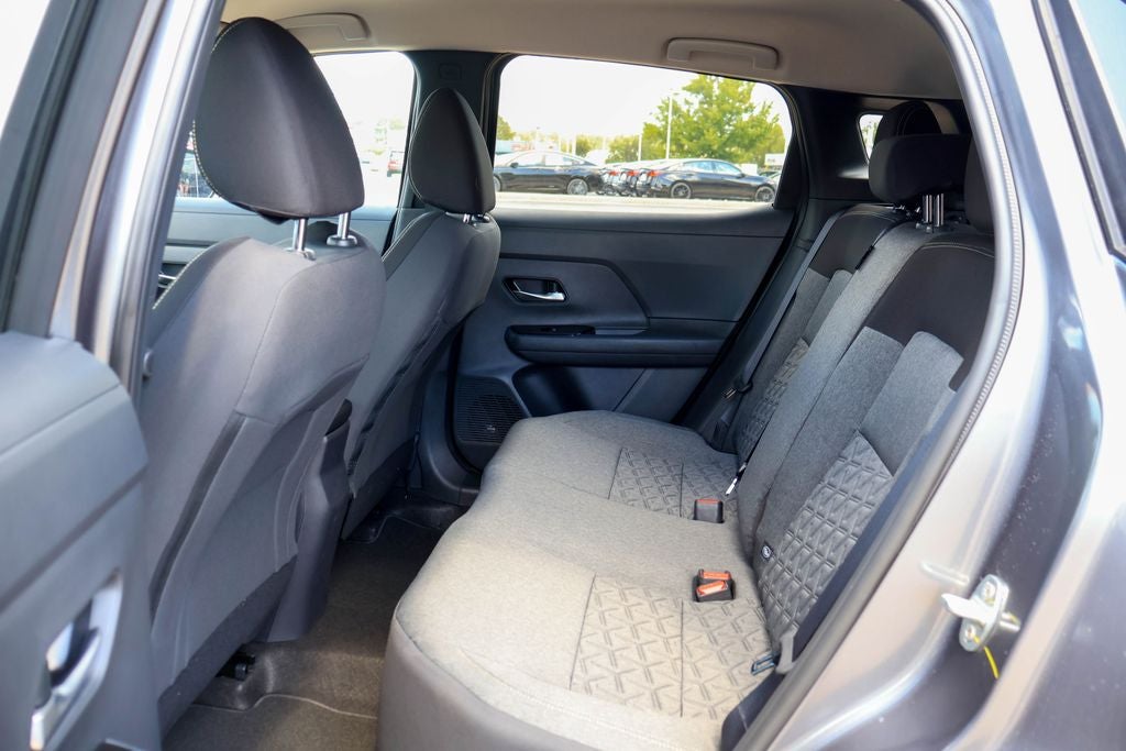 2027 Nissan Kicks SV