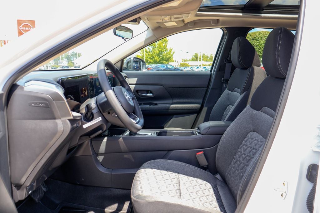 2027 Nissan Kicks SV