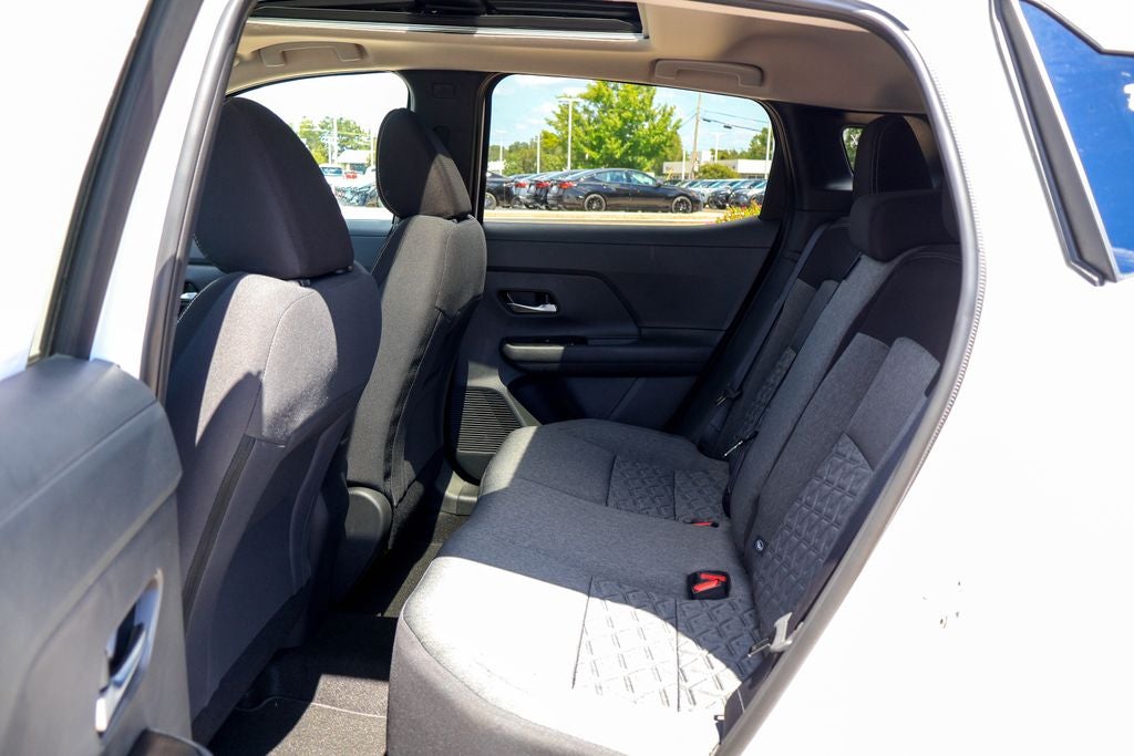 2027 Nissan Kicks SV